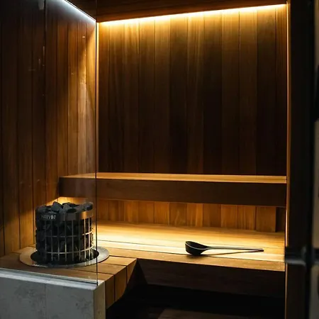 Joiku A1 Luxury Kolari